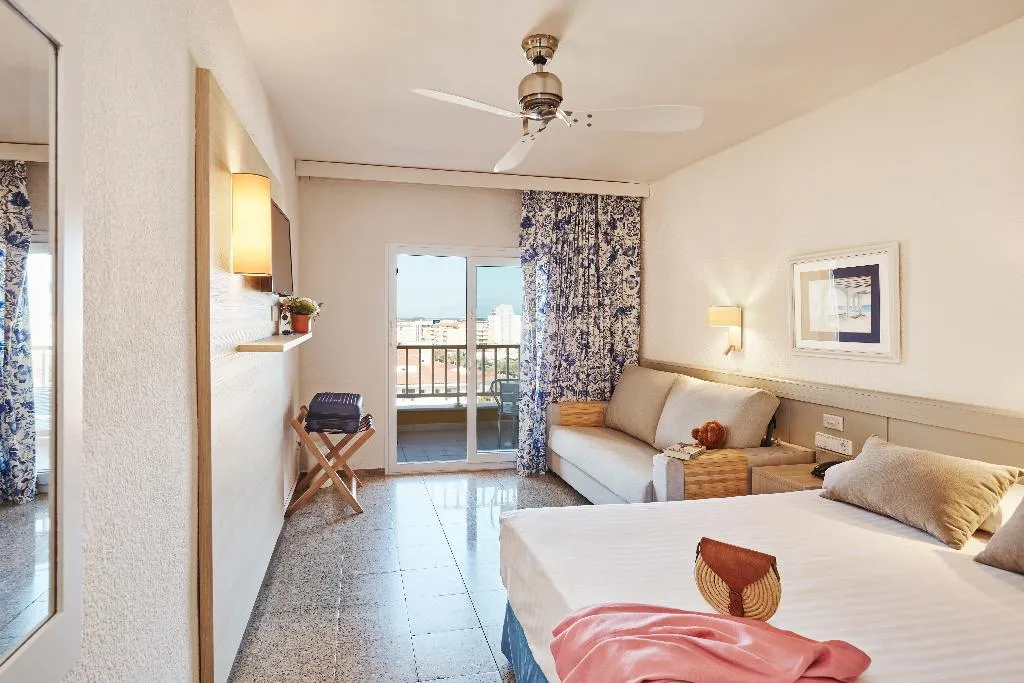 Double or Twin CAPACITY 3 Room, Prestige Goya Park, Costa Brava