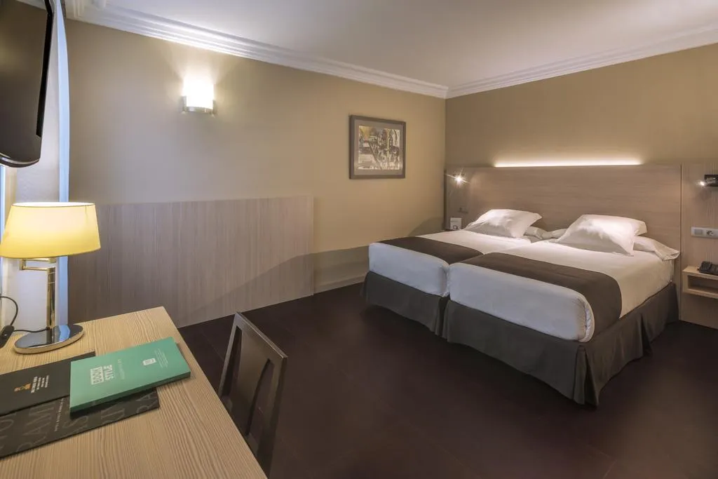 DOUBLE ECONOMY Room, Serhs Rivoli Rambla, Barcelona