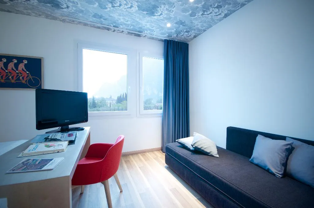 TRIPLE STANDARD Room, Luise, Milan