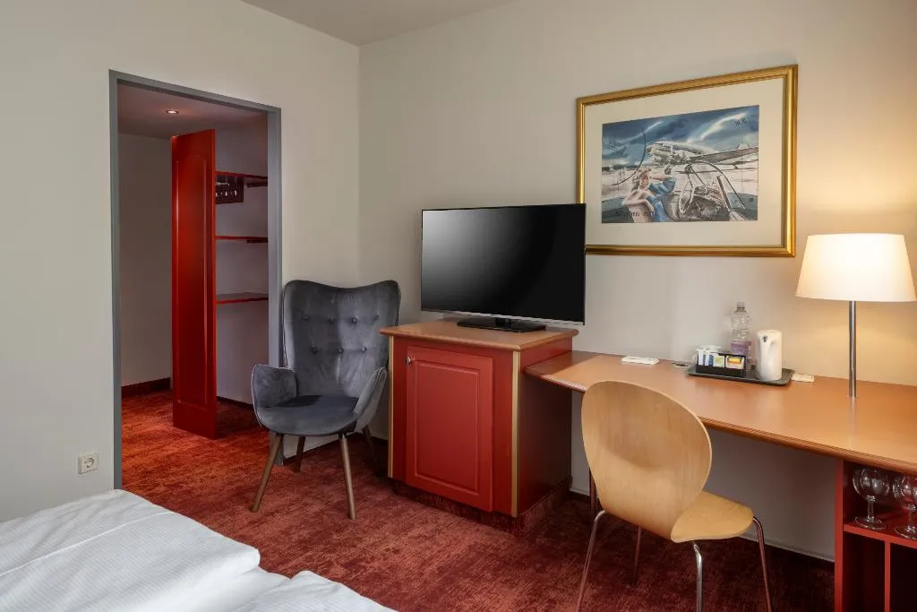 TWIN CLASSIC Room, SORAT Hotel Berlin, Berlin