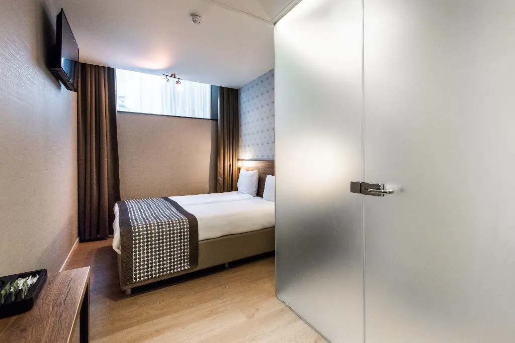 TWIN STANDARD Room, Melrose, Amsterdam
