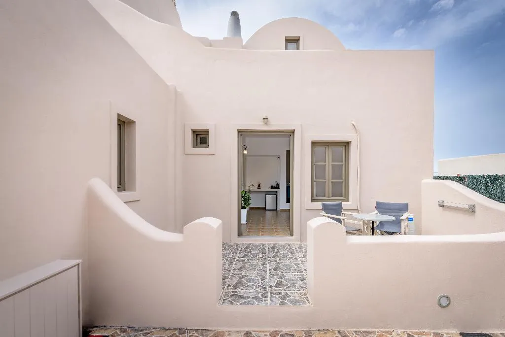 SUITE SUPERIOR POOL VIEW Room, En Plo Boutique Suites, Santorini