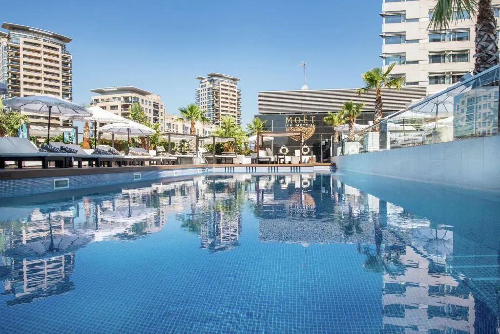 Pool, Hilton Diagonal Mar Barcelona, Barcelona