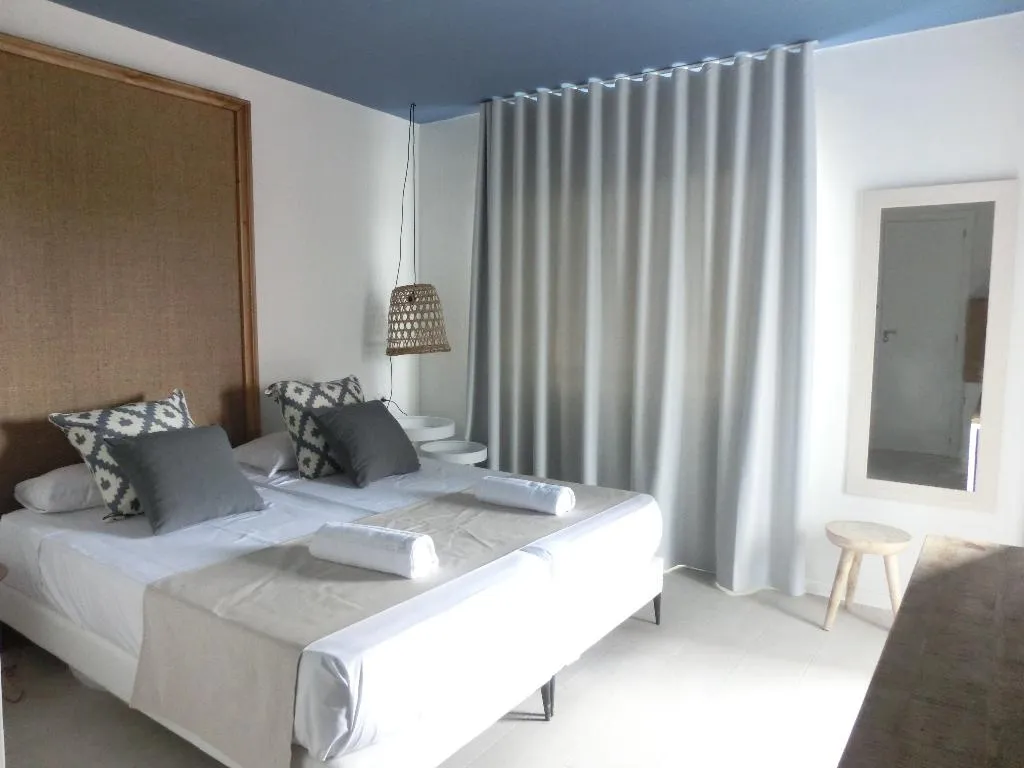 Double or Twin STANDARD Room, You&Co.Saler Beach Boutique, Valencia