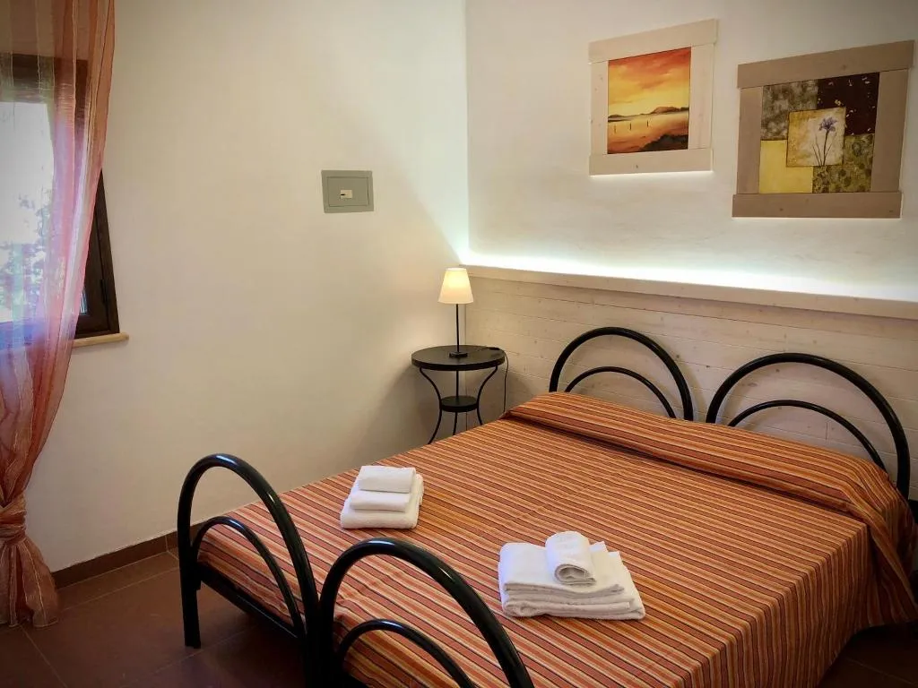 Room, La Luna Nel Pozzo, Catania
