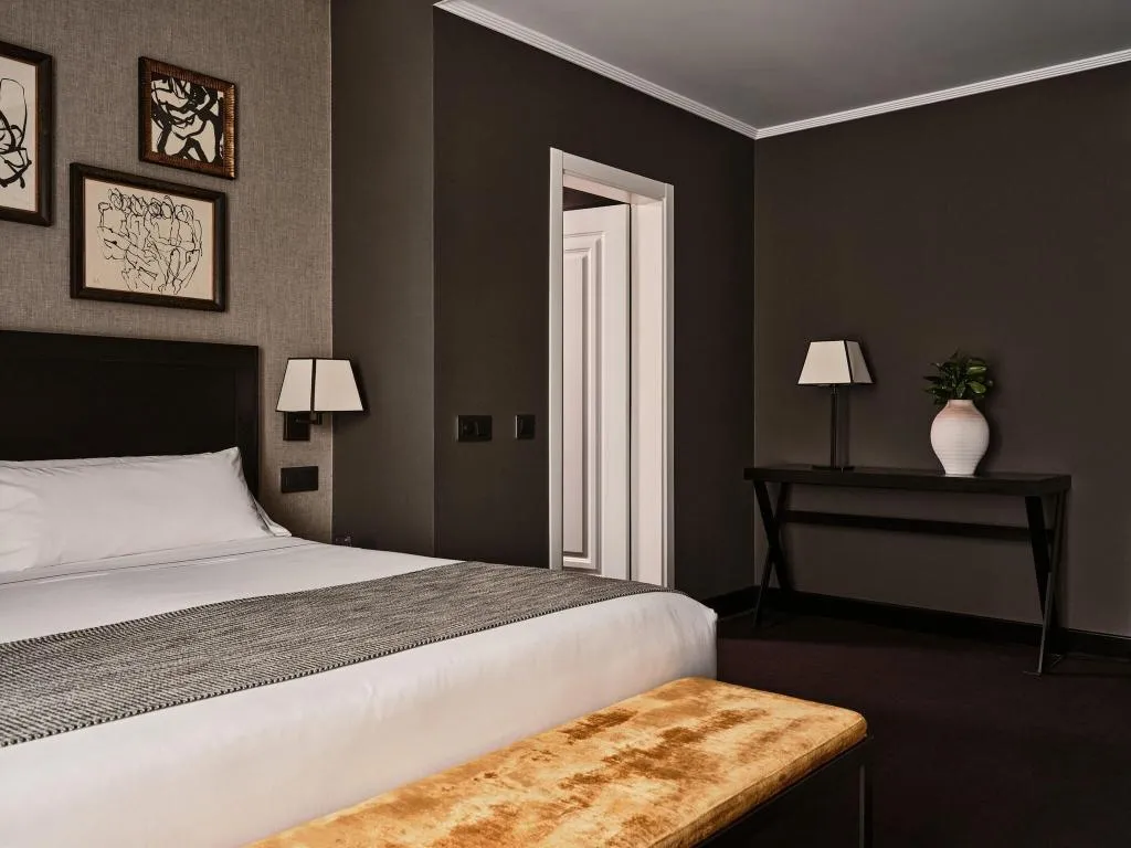 QUADRUPLE CLASSIC KING BED Room, The Principal Madrid, Madrid