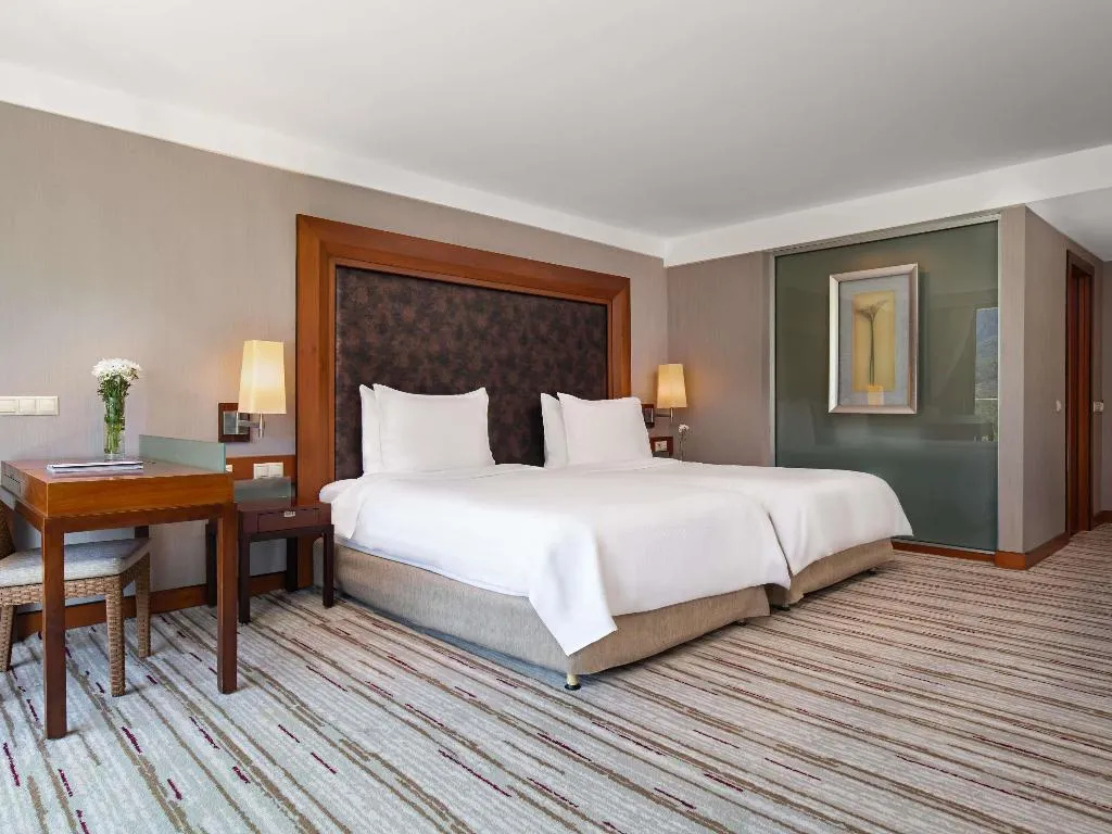 DOUBLE LAND VIEW Room, Rixos Sungate Land of Legend Theme Park FreeAcces, Antalya