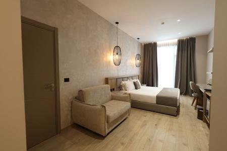 White Hill Hotel, Durres