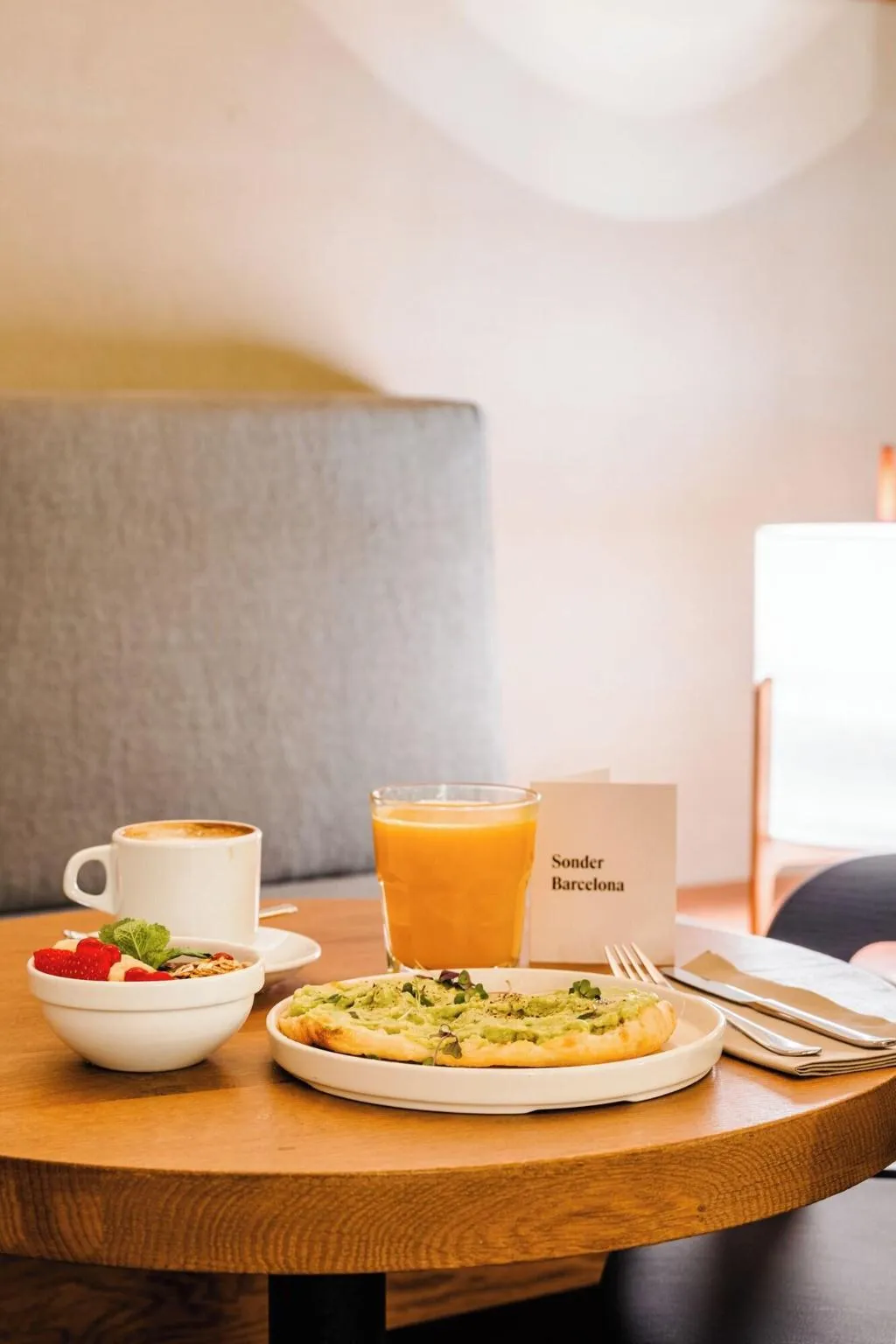 Restaurant, Do: Placa Reial, Barcelona