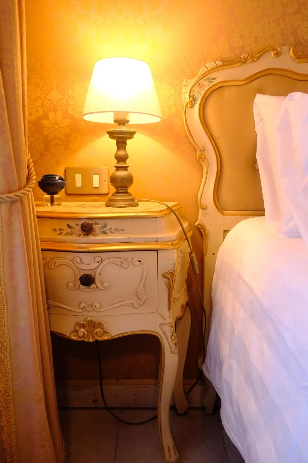 Double or Twin CLASSIC CITY VIEW Room, San Gallo, Venice