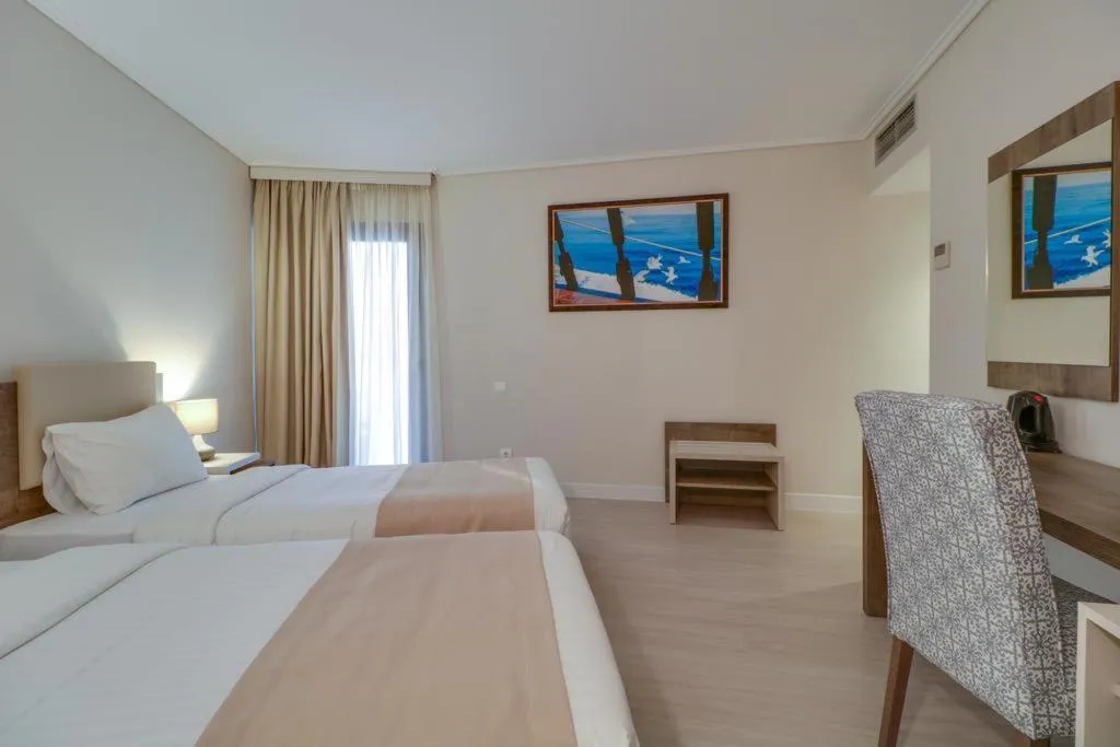 SINGLE CITY VIEW Room, Palace Hotel Athens Riviera, Athens