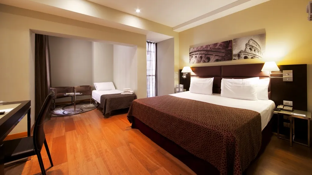 TRIPLE STANDARD Room, Eurostars Roma Aeterna, Naples