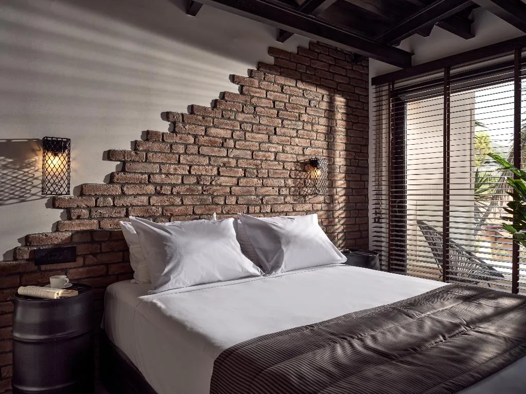 Double or Twin EXECUTIVE LAND VIEW Room, Gloria Maris Hotel Suites & Villas, Zante