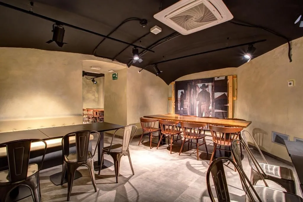 Restaurant, Meininger Roma Termini, Naples