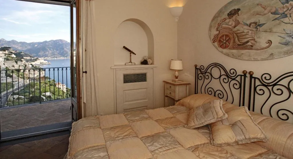 Room, Villa Alba d'Oro - Historic Luxury Villa, Naples