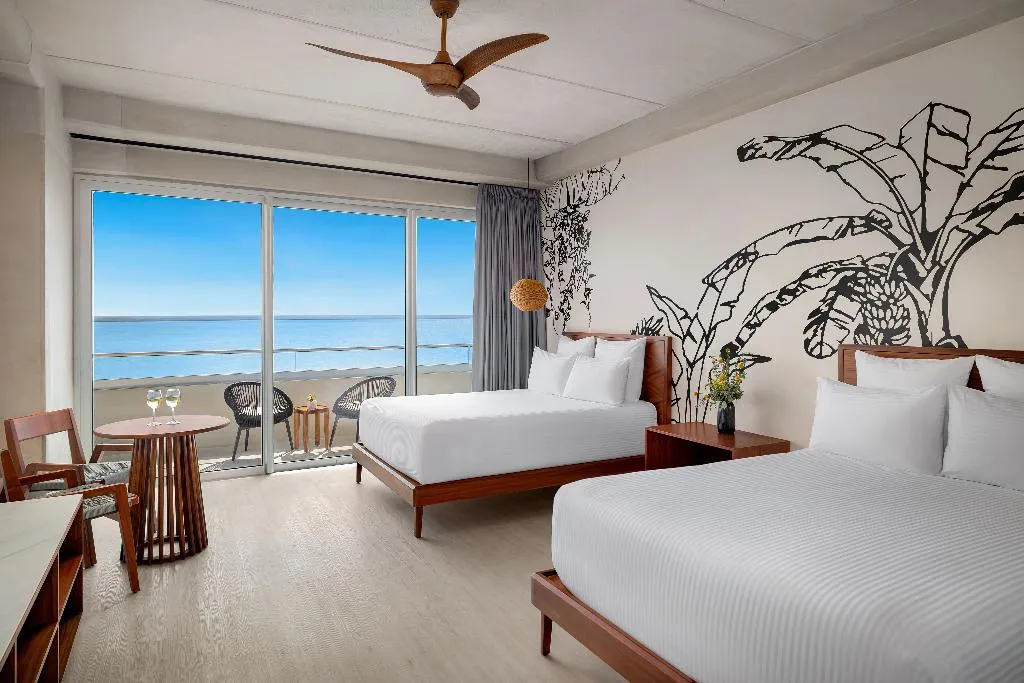 JUNIOR SUITE BAY VIEW Room, Hyatt Vivid Grand Island, Cancun Area