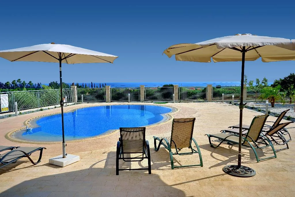 VILLA THREE BEDROOMS Room, Villa Agios Ilias, Cyprus