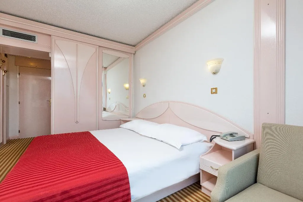 DOUBLE SINGLE USE STANDARD Room, Hotel Zorna Plava Laguna, Istria