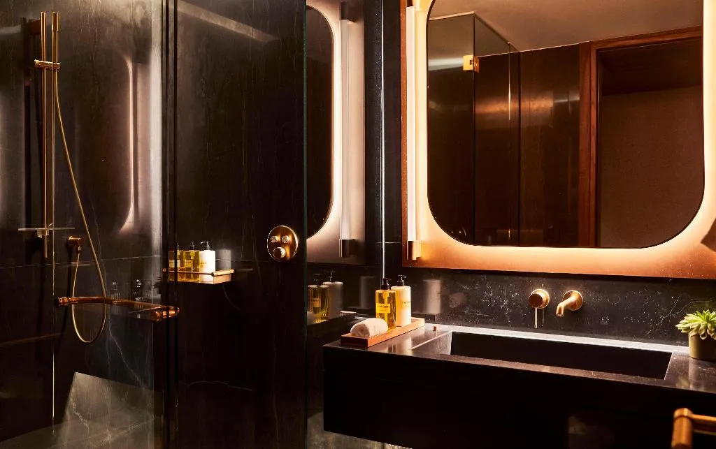 DOUBLE DELUXE KING BED Room, Thompson Madrid, part of Hyatt, Madrid