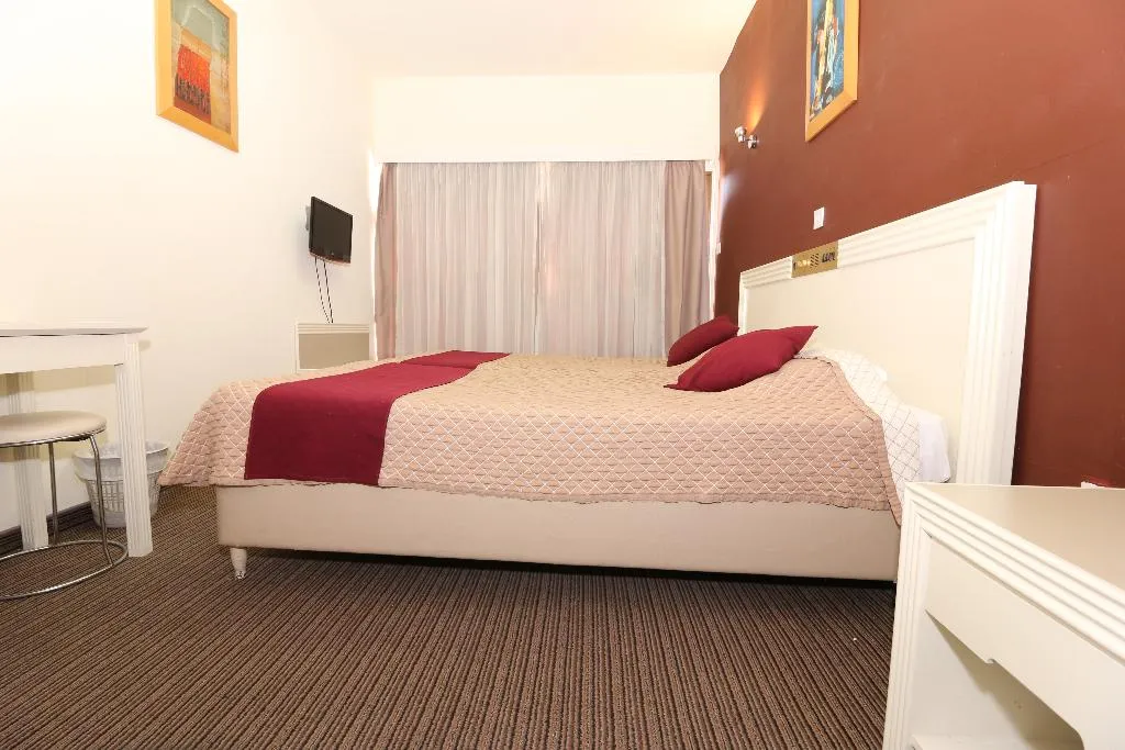 DOUBLE STANDARD Room, Kings, Cyprus