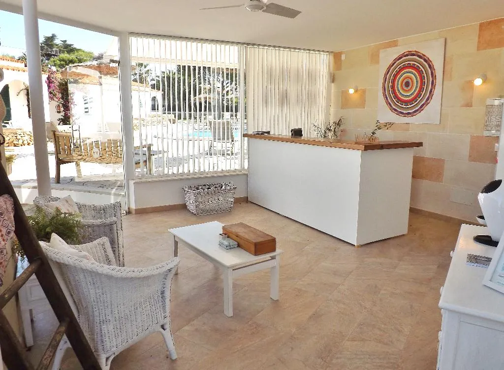 Lobby, Nure Cel Blau, Menorca