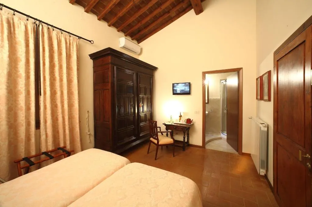 Room, B&B Rovezzano, Florence