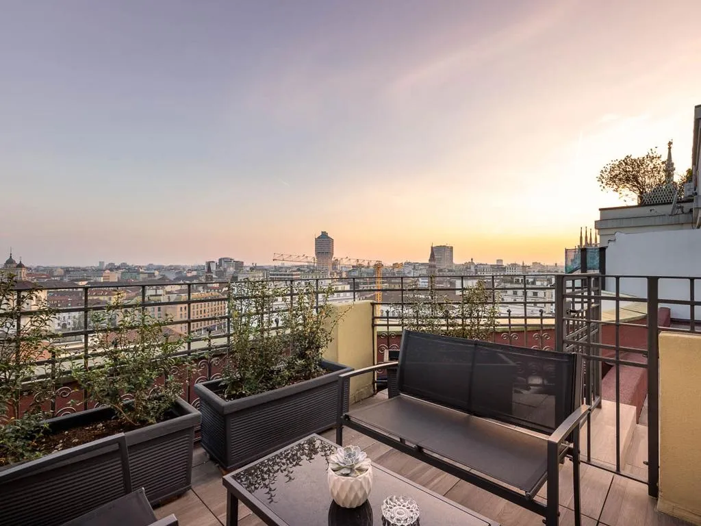 SUITE WITH VIEWS Room, iH Hotels Milano Ambasciatori, Milan