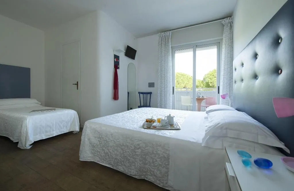 Room, Hotel Vienna, Venice