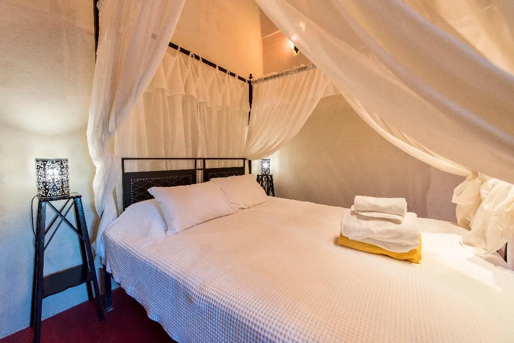 VILLA TWO BEDROOMS WITH PRIVATE POOL Room, Santorini Heritage Villas & Mansions, Santorini