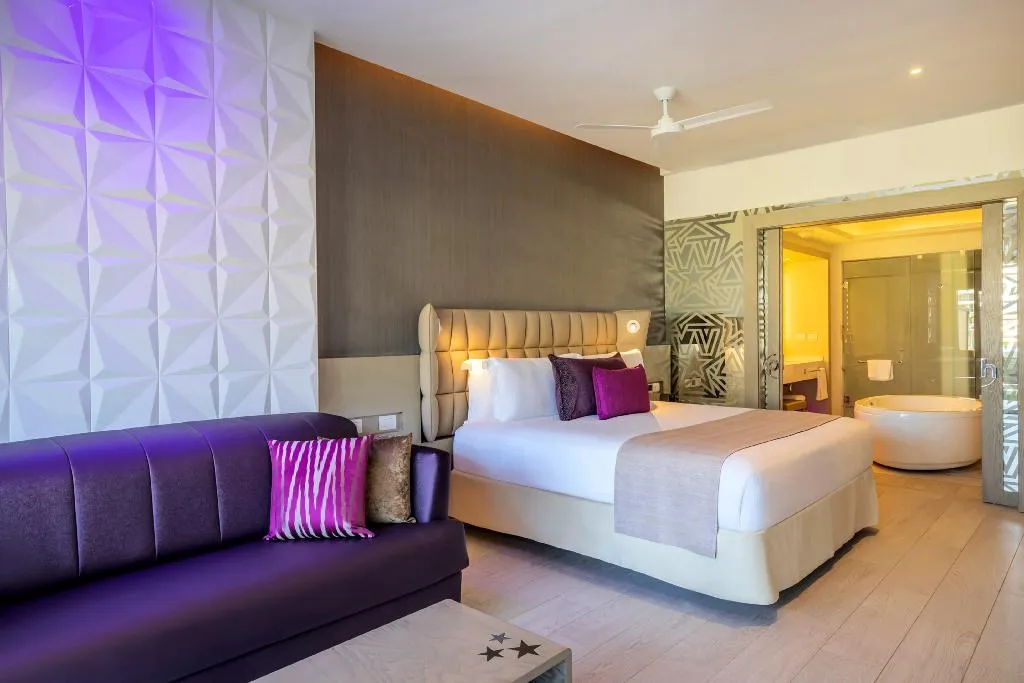 SUITE TWO BEDROOMS Room, Planet Hollywood Cancun by Royalton, Cancun Area