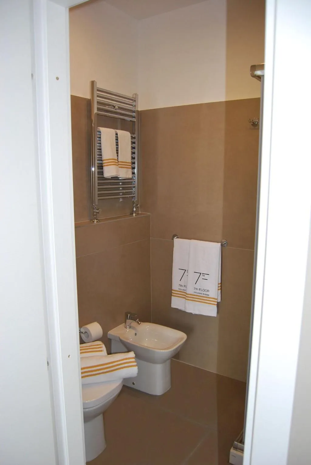 Room, 7Th Floor Suite, Naples