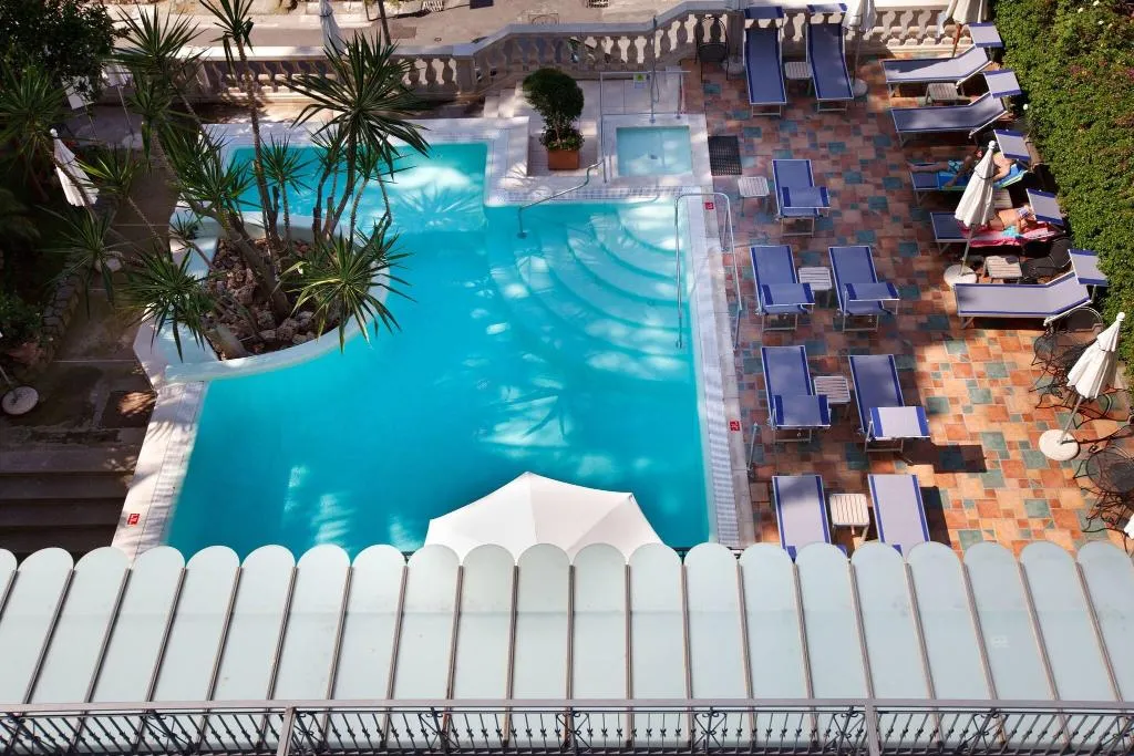 Terrace, Zi' Teresa, Naples