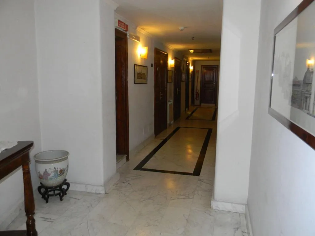 Lobby, Hotel Primavera, Rome