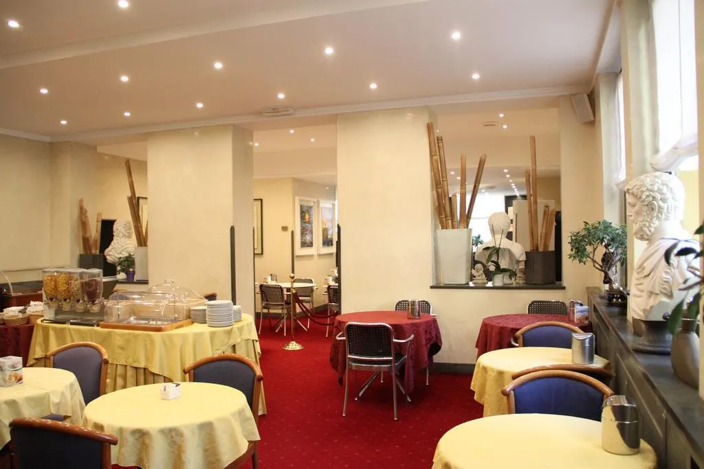 General view, Club Hotel Milan, Milan