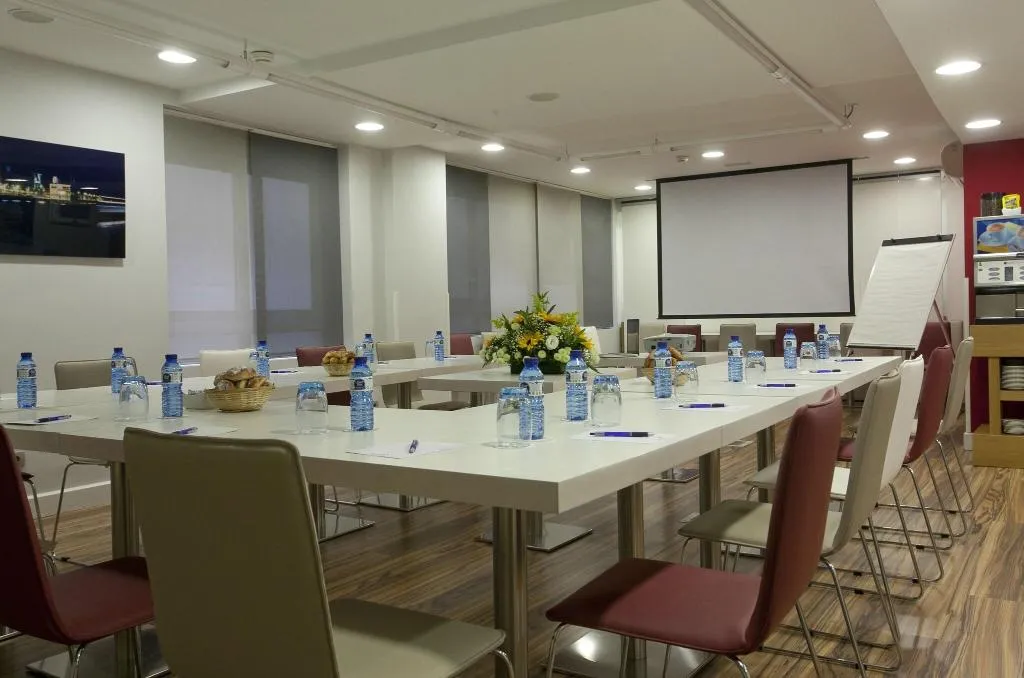 Conferences, Muralto Madrid Princesa, Madrid