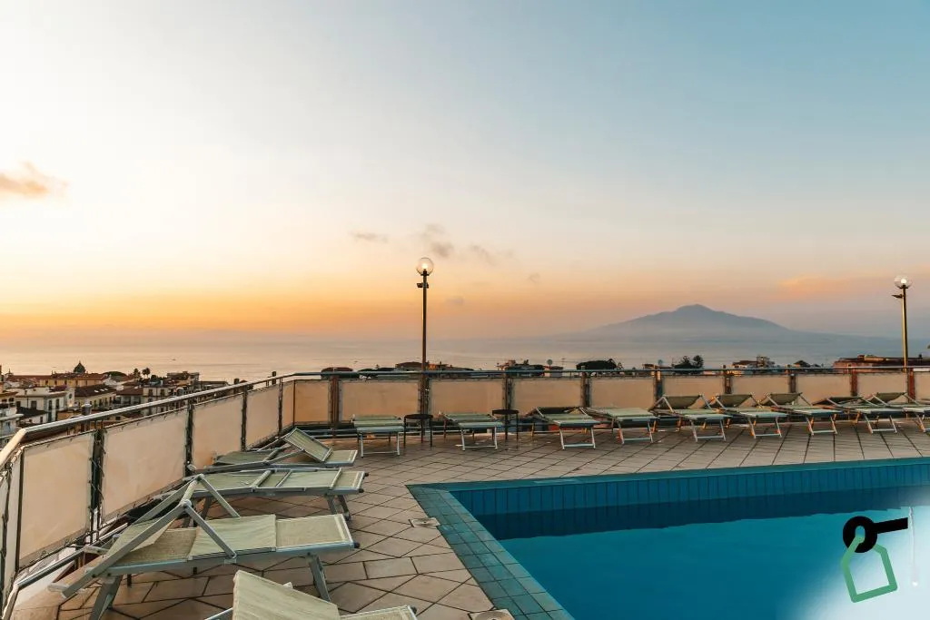 Pool, Hotiday Room Collection - Sorrento, Naples