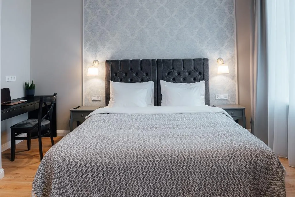 DOUBLE STANDARD Room, Aparthotel Amella, Riga
