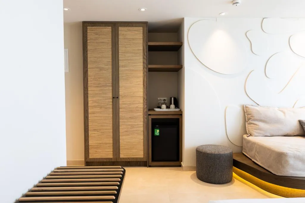 JUNIOR SUITE SEA VIEW Room, Alia Beach Hotel, Crete