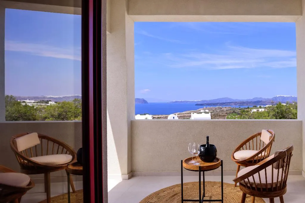 SUITE SEA VIEW Room, Potnia Theron Suites, Santorini