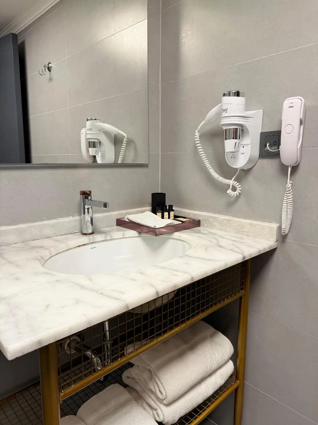 DOUBLE CLASSIC Room, The Yali Konak Hotel Izmir, Izmir