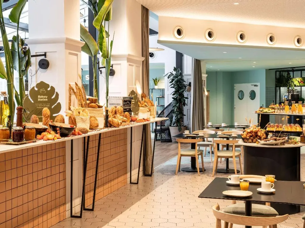 Restaurant, Novotel Madrid Feria and Airport, Madrid