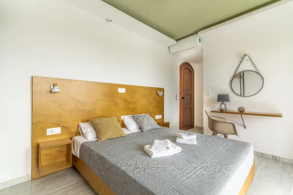 DOUBLE TWO BEDS Room, Prince Of Lillies, Crete