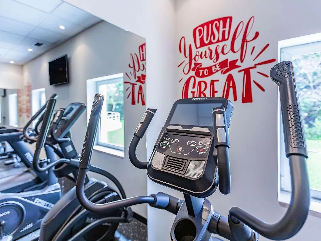 Sports and Entertainment, ibis Lisboa Alfragide, Lisbon
