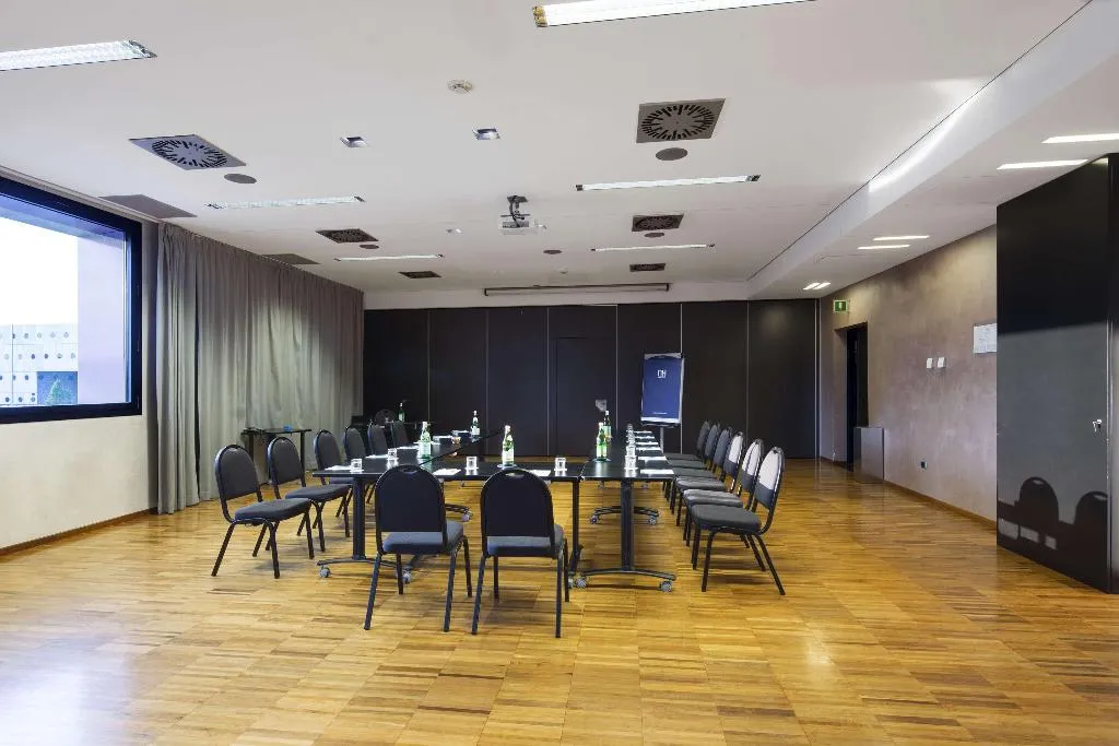Conferences, NH Milano Fiera, Milan