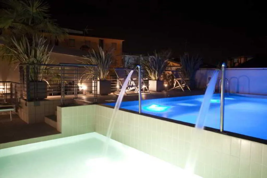 Pool, Eden Hotel, Venice