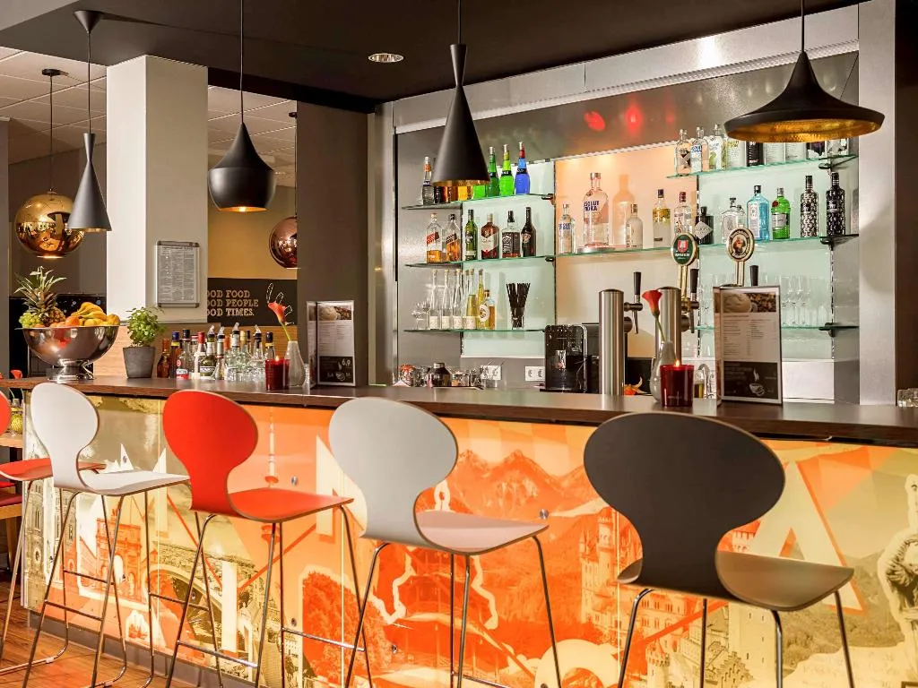 Bar, Ibis Muenchen City Sued, Munich