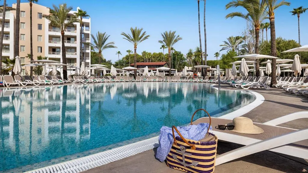 Pool, Protur Safari Park Aparthotel, Majorca