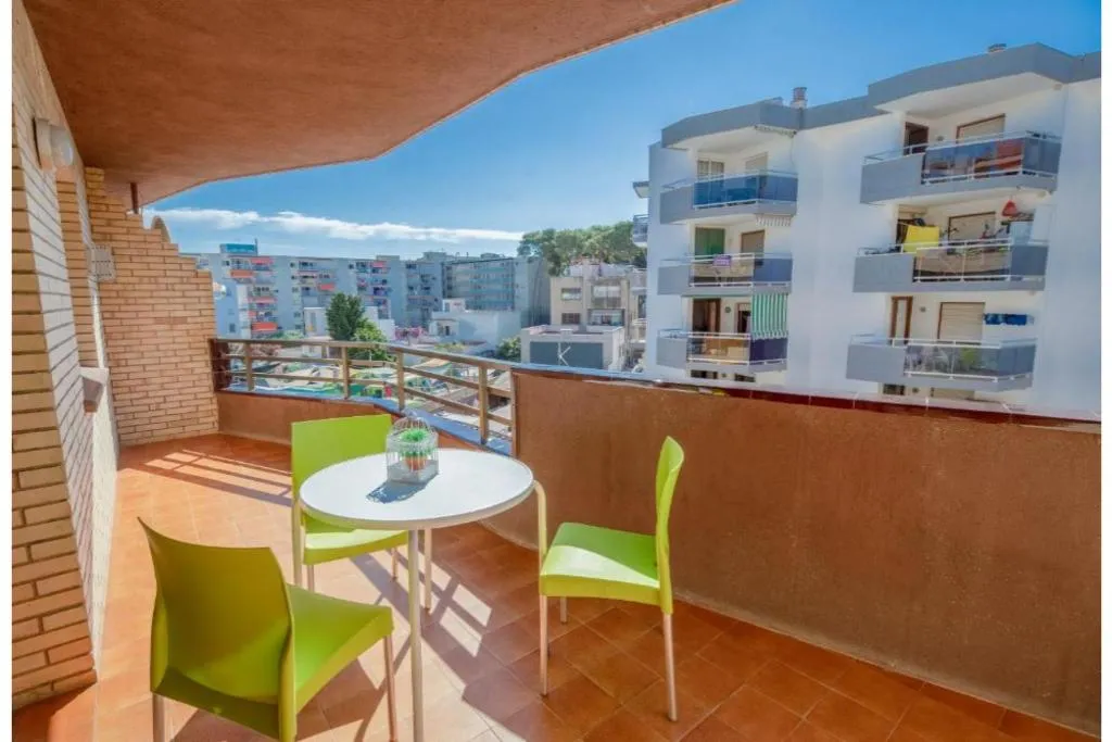 APARTMENT CAPACITY 5 ONE BEDROOM Room, Edificio Azahar, Costa Dorada