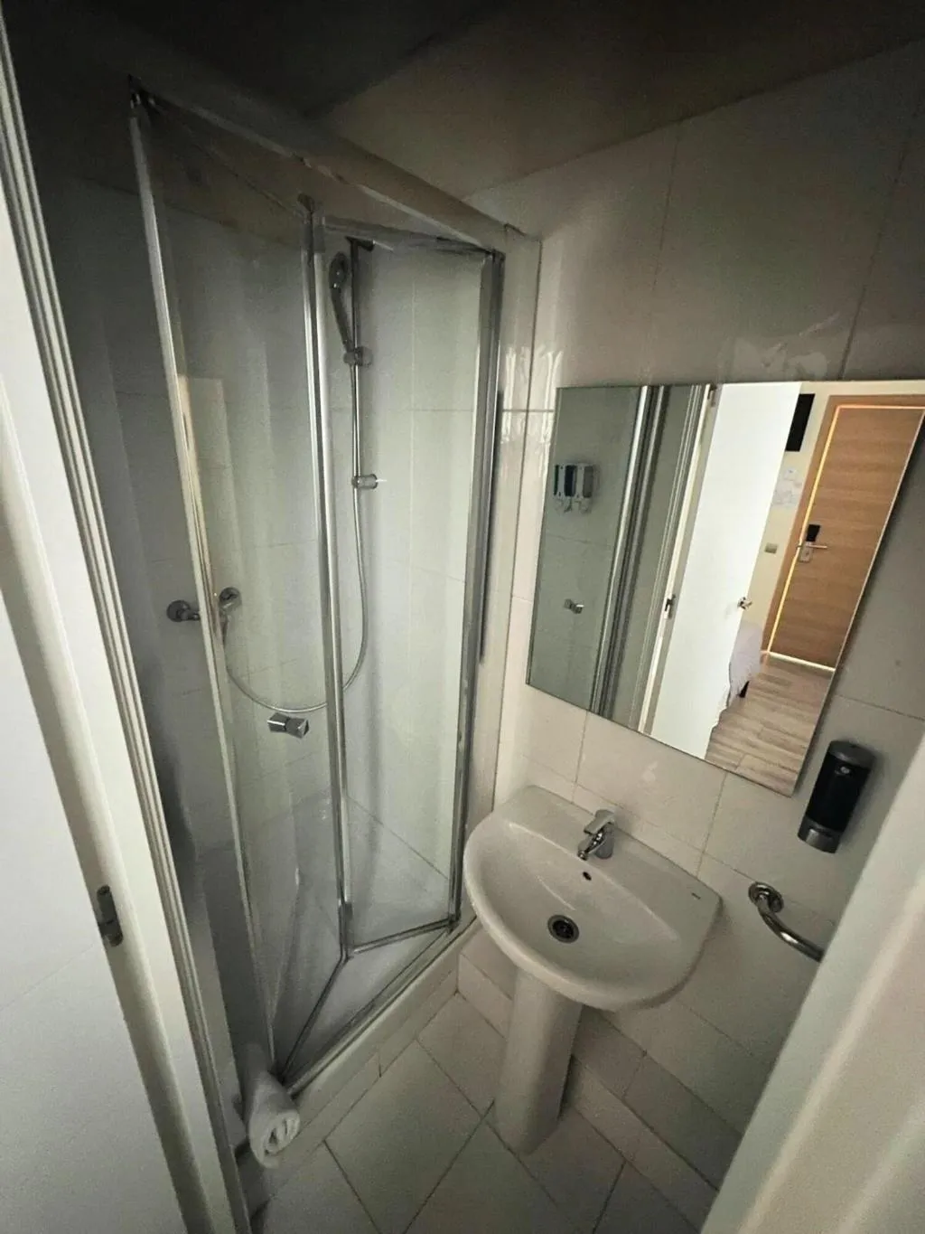 Room STANDARD Room, Hostal Balmes Centro, Barcelona