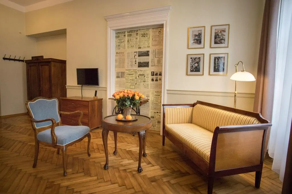 Room, Scharffenberg Apartments Main Square, Krakow